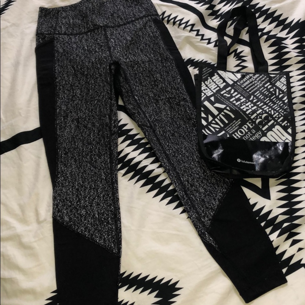 Lululemon Wunder Under High-Rise leggings